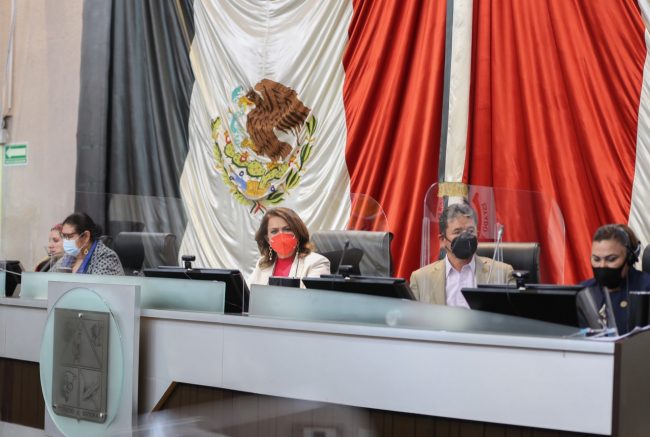 Aprueban diputados Ley del lema oficial para 2021 y tres acuerdos. Aprueban diputados Ley del lema oficial para 2021 y tres acuerdos.