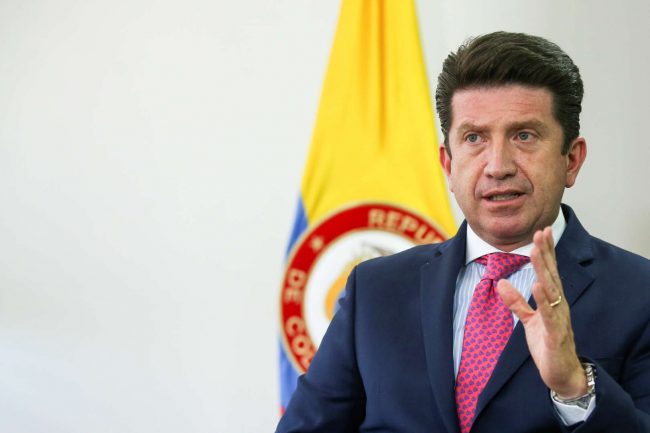 Colombia denuncia infiltración de protestas por grupos violentos, sigue incertidumbre sobre cifra de muertos Colombia denuncia infiltración de protestas por grupos violentos, sigue incertidumbre sobre cifra de muertos