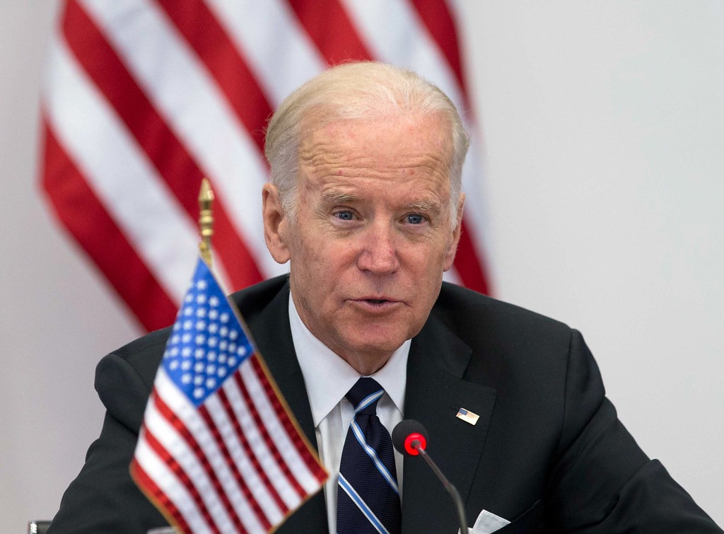Piden a Joe Biden presionar a AMLO por reformas en sector energético