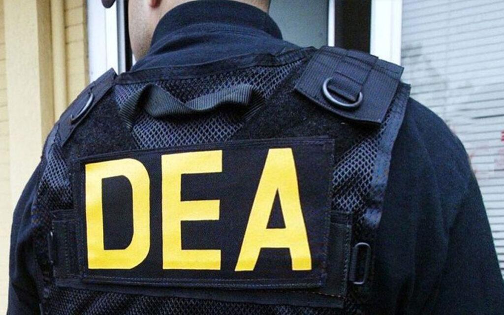Estados Unidos negocia con México para que se den más visas a agentes de la DEA