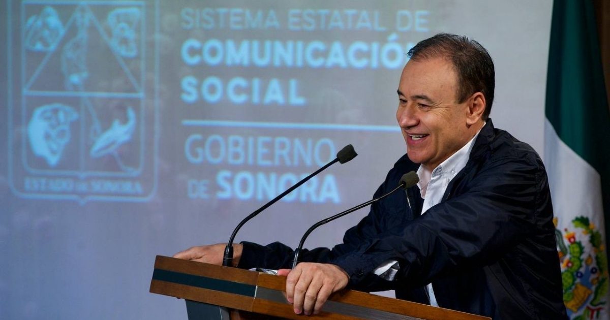 Alfonso Durazo preparará decreto para eximir pago de 80 mil escrituras