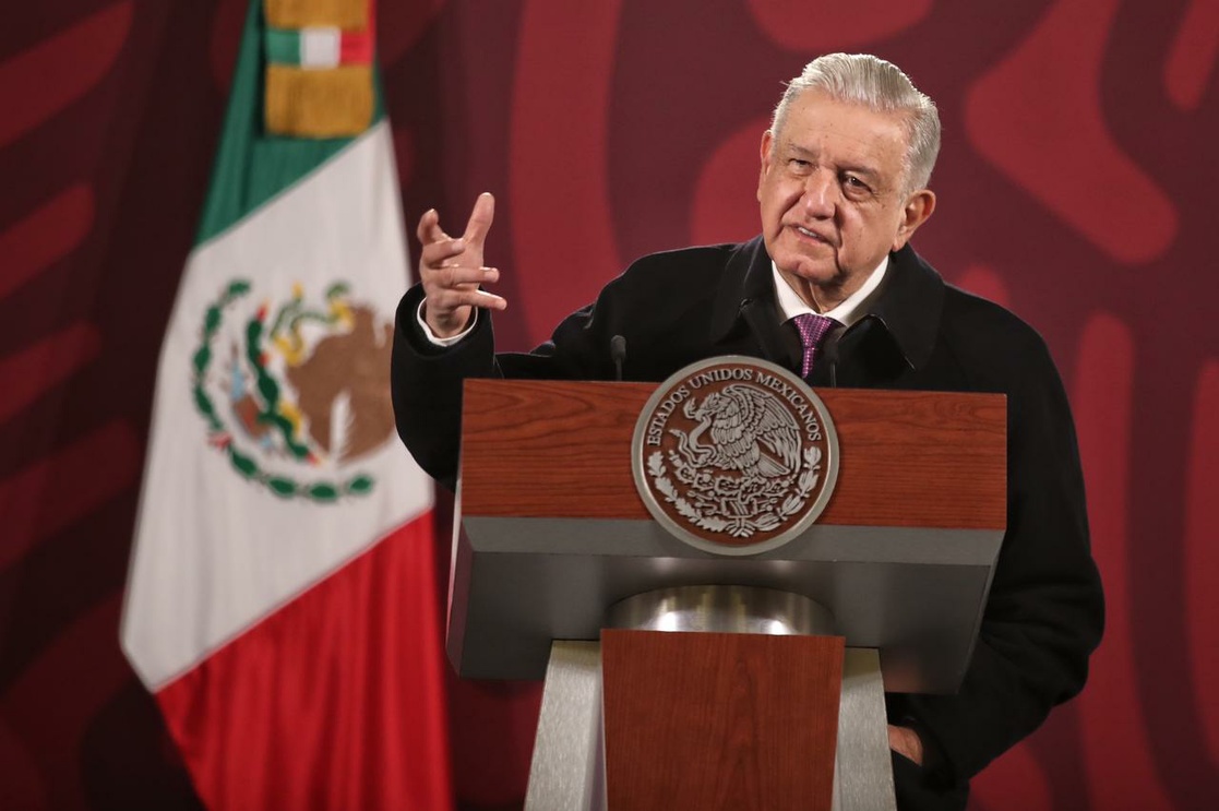 AMLO rechaza que economía de México esté en retroceso