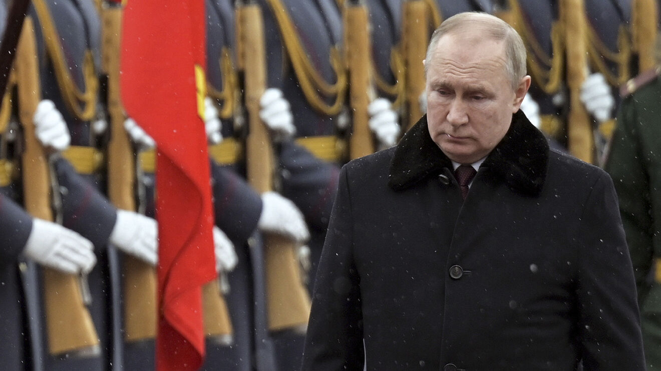 Putin afirma que está listo para negociar pero culpa a Kiev y a sus aliados de bloquear acuerdo