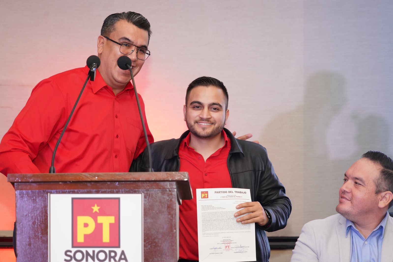 Recibe René García nombramiento como Comisionado Nacional Electoral del Partido del Trabajo en Sonora.