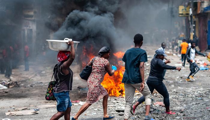 Noche de Violencia y Confusión en Haití: Tiroteos Cerca del Palacio Nacional