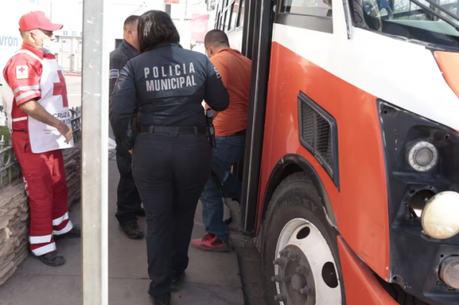 Familiares denuncian abandono de chofer detenido tras atropellamiento en Hermosillo Familiares denuncian abandono de chofer detenido tras atropellamiento en Hermosillo