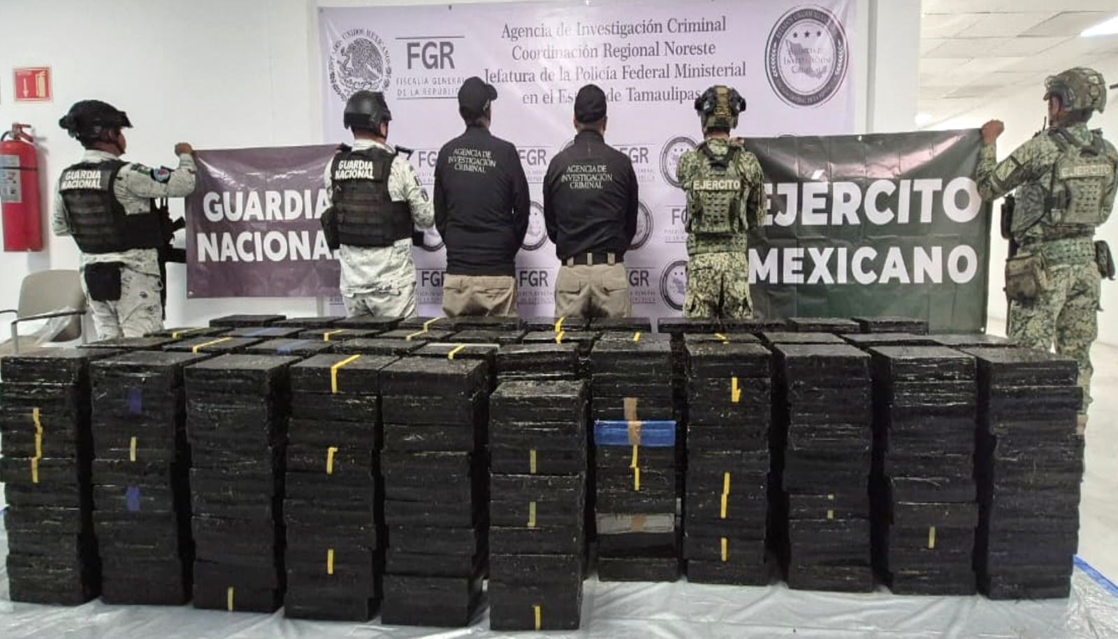 Operación Frontera Norte: Detienen a 1,319 personas y aseguran más de 20 toneladas de droga