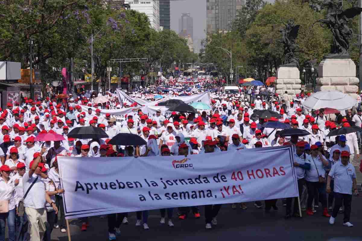 ¿DEBE MÉXICO TENER UNA SEMANA LABORAL DE 40 HORAS?