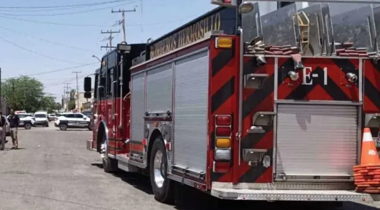 Explosión de transformador obliga a evacuar guardería en Hermosillo; no hubo heridos Explosión de transformador obliga a evacuar guardería en Hermosillo; no hubo heridos