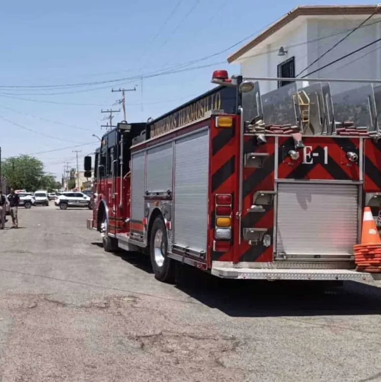 Explosión de transformador obliga a evacuar guardería en Hermosillo; no hubo heridos