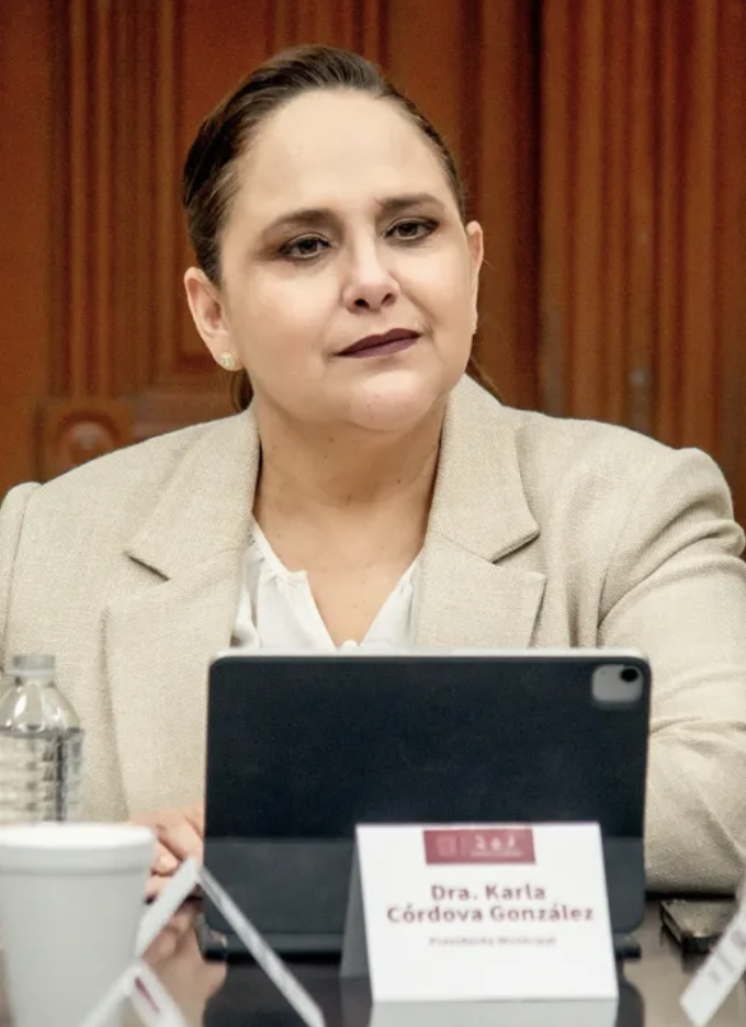 Karla Córdova, la peor de todas Karla Córdova, la peor de todas