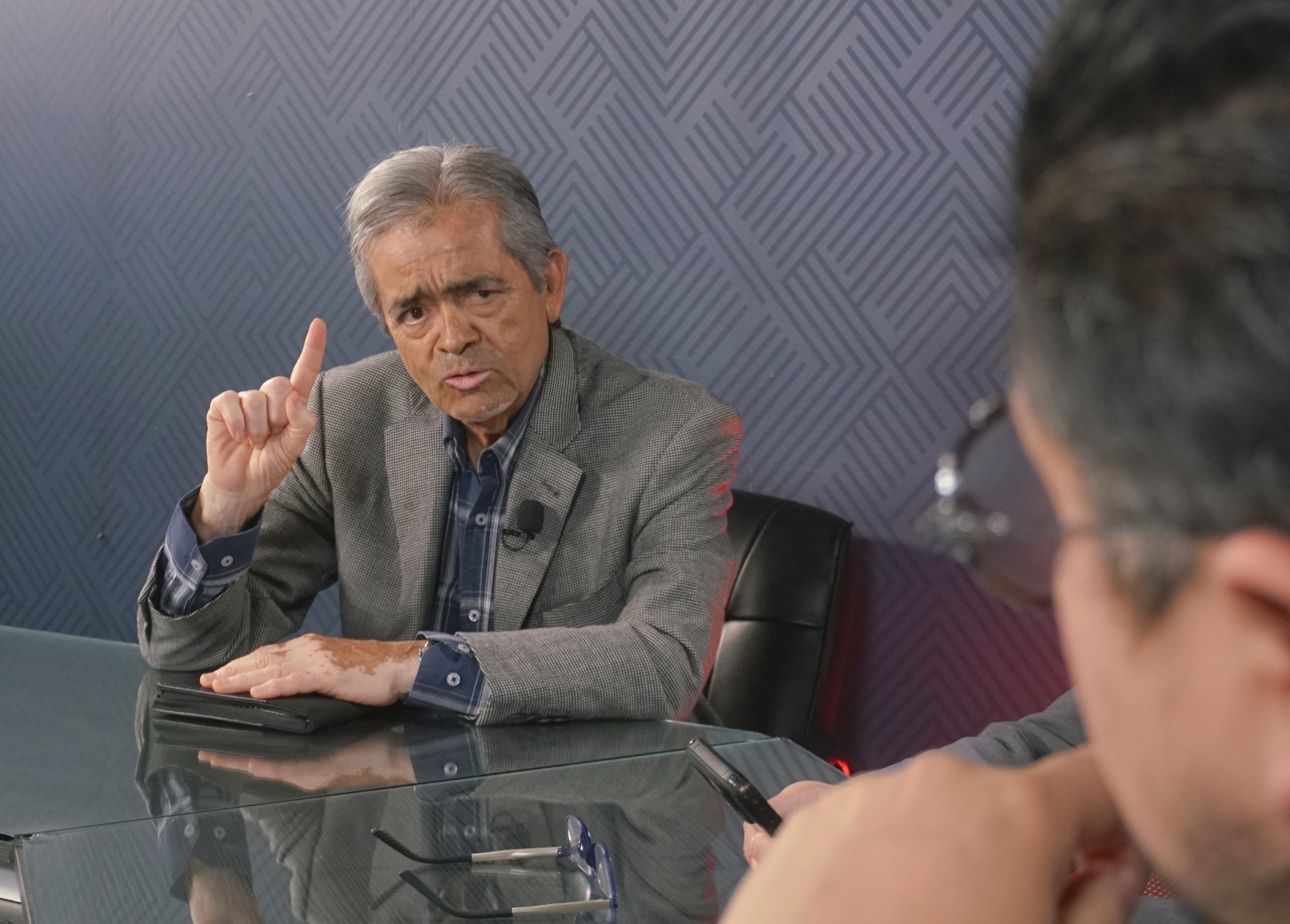 “Toño no puede tirar por la borda el patrimonio político del PRI”: Bulmaro Pacheco “Toño no puede tirar por la borda el patrimonio político del PRI”: Bulmaro Pacheco
