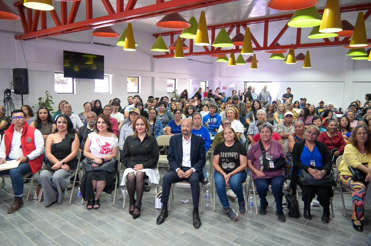 MERCADO POLÍTICO | Presupuesto participativo, entusiasma en Agua Prieta MERCADO POLÍTICO | Presupuesto participativo, entusiasma en Agua Prieta