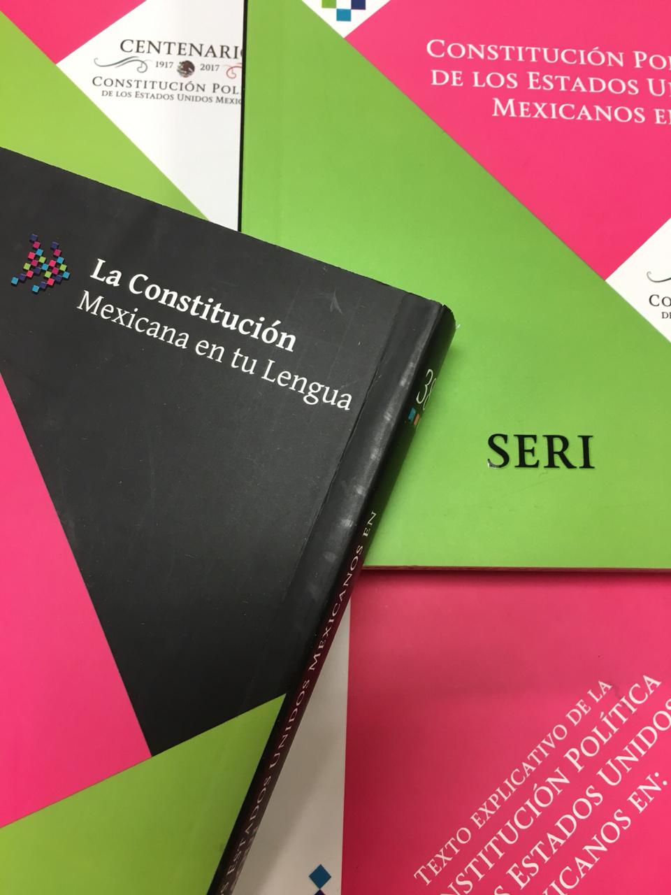 Recibe ISC libros en lenguas indígenas y para salas de lectura