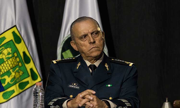 ¿Por qué se exonera a Salvador Cienfuegos?