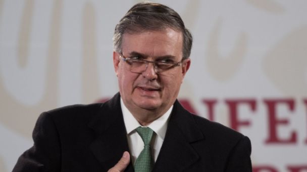 Revelar expediente contra Cienfuegos “dará respeto a México”: Ebrard