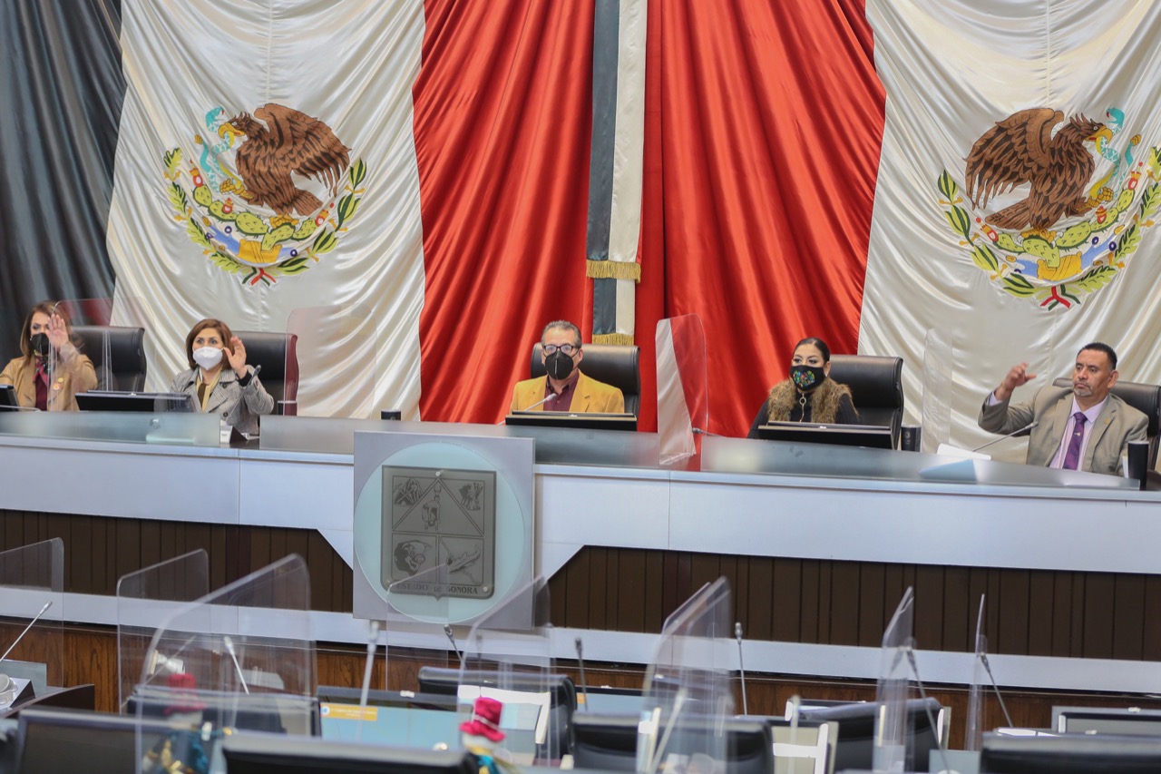 Celebra mesa directiva de la Permanente última sesión ordinaria.