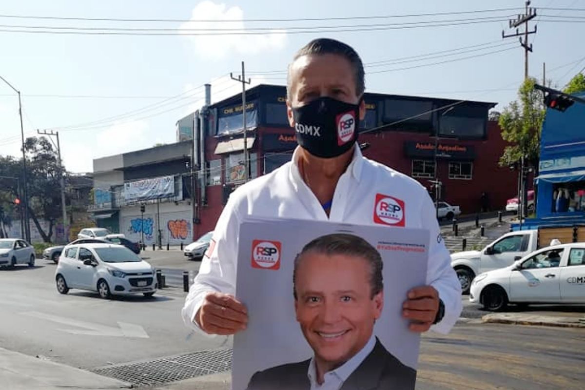 Alfredo Adame es vinculado a proceso por omitir datos ante el SAT