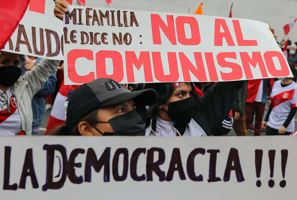 Perú cumple una semana sin saber quién será su nuevo presidente Perú cumple una semana sin saber quién será su nuevo presidente