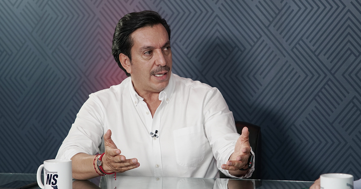 Burdo arranque de Antonio Astiazarán, con el pie izquierdo: David Figueroa 