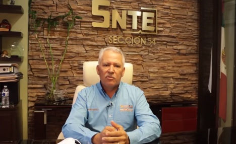 Celebra SNTE 54 el 61 Aniversario de su fundación