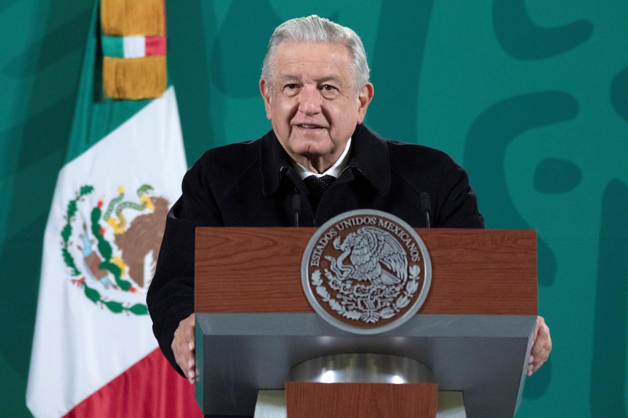 AMLO pide que estudiantes regresen a clases presenciales
