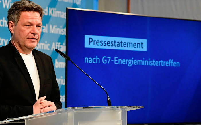 G7 no acepta a Rusia pagar el gas en rublos.