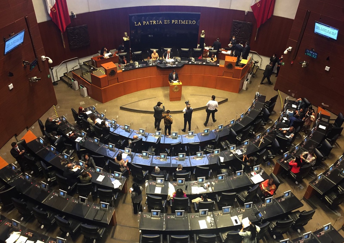 Aprueba Senado que trabajadores participen en la revocación de mandato