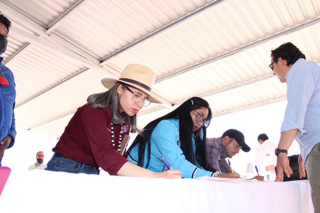 Ratifican acuerdos en materia de infraestructura y bienestar comunitario para el pueblo seri