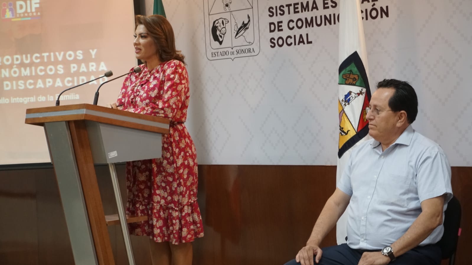 Presenta DIF Sonora proyectos y estímulos económicos para personas con discapacidad Presenta DIF Sonora proyectos y estímulos económicos para personas con discapacidad