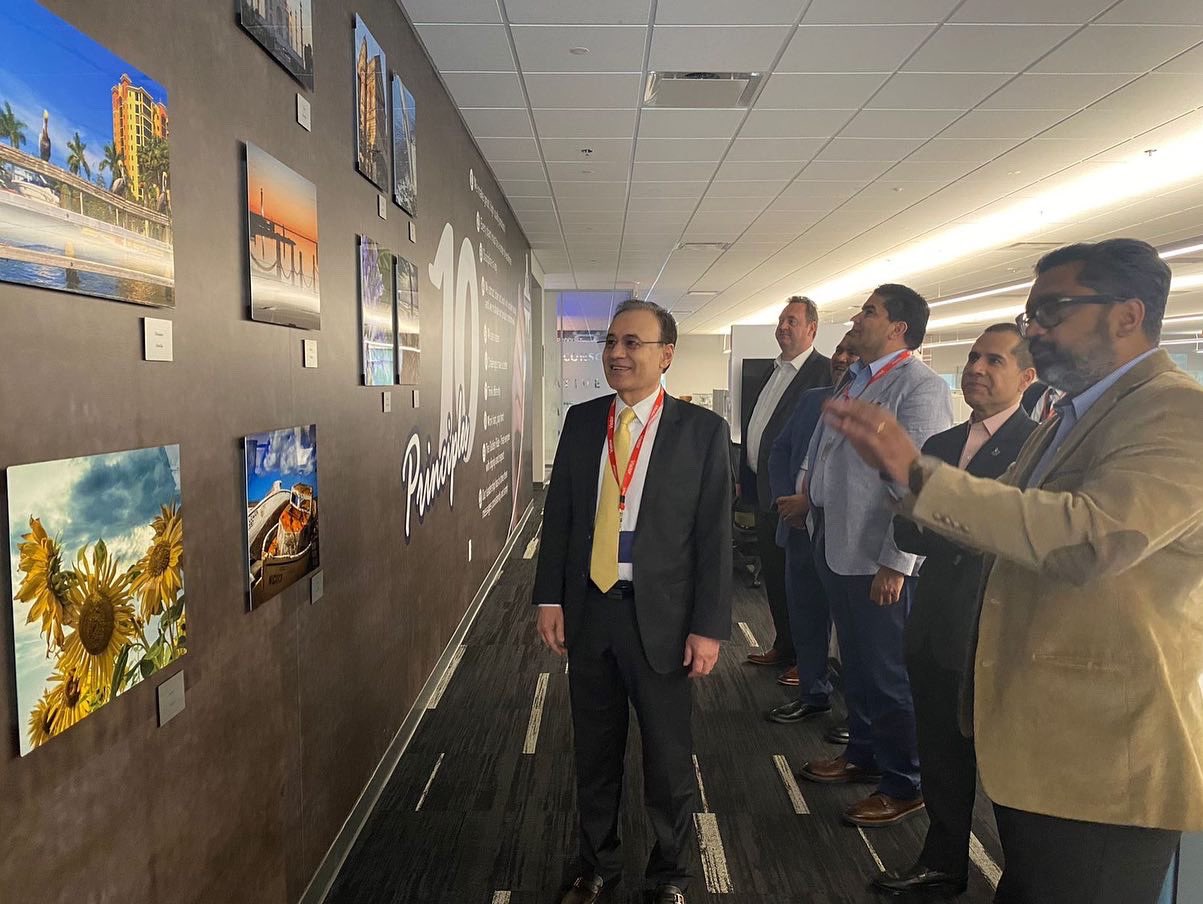 Gobernador Alfonso Durazo visita Detroit para Desarrollar Estrategias de Electromovilidad en Sonora Gobernador Alfonso Durazo visita Detroit para Desarrollar Estrategias de Electromovilidad en Sonora