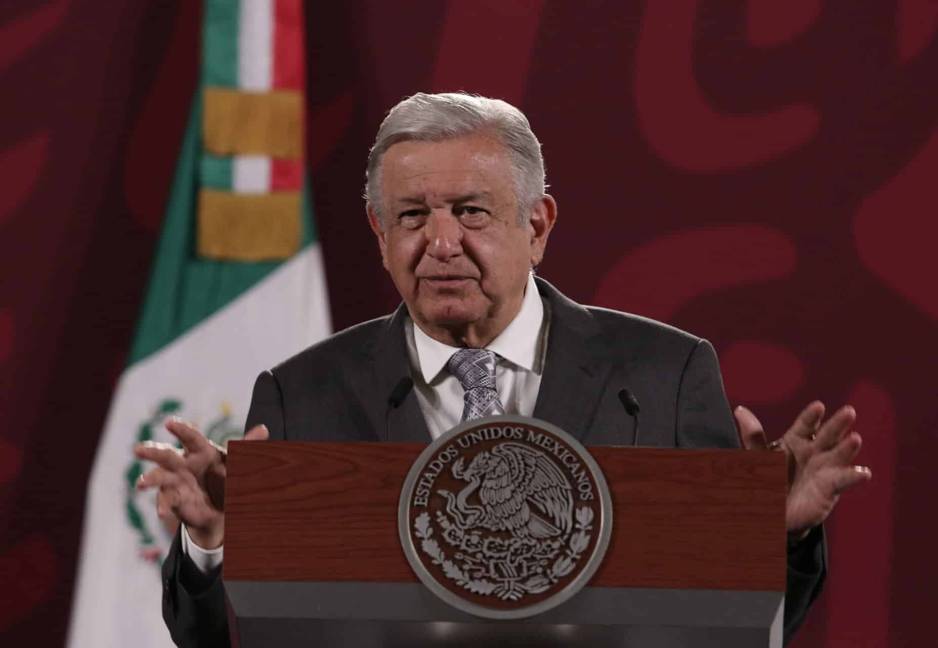 No significa que esté libre: Dice AMLO tras salida de Rosario Robles