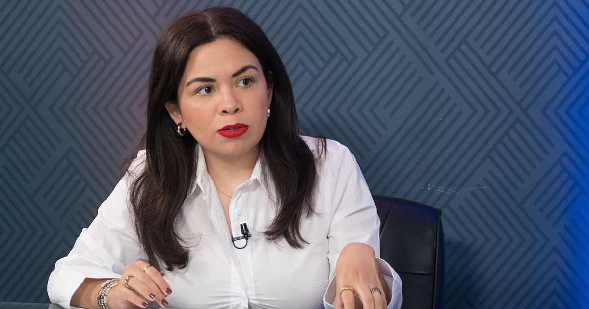 Estamos profesionalizando el trabajo en DIF Hermosillo | Isela Montes de Oca