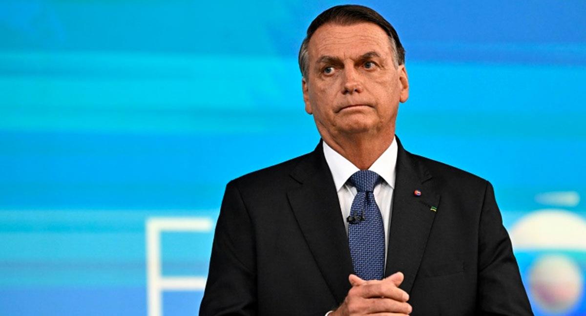 Bolsonaro en la cuerda floja: El juicio suspendido deja en suspenso su futuro político Bolsonaro en la cuerda floja: El juicio suspendido deja en suspenso su futuro político