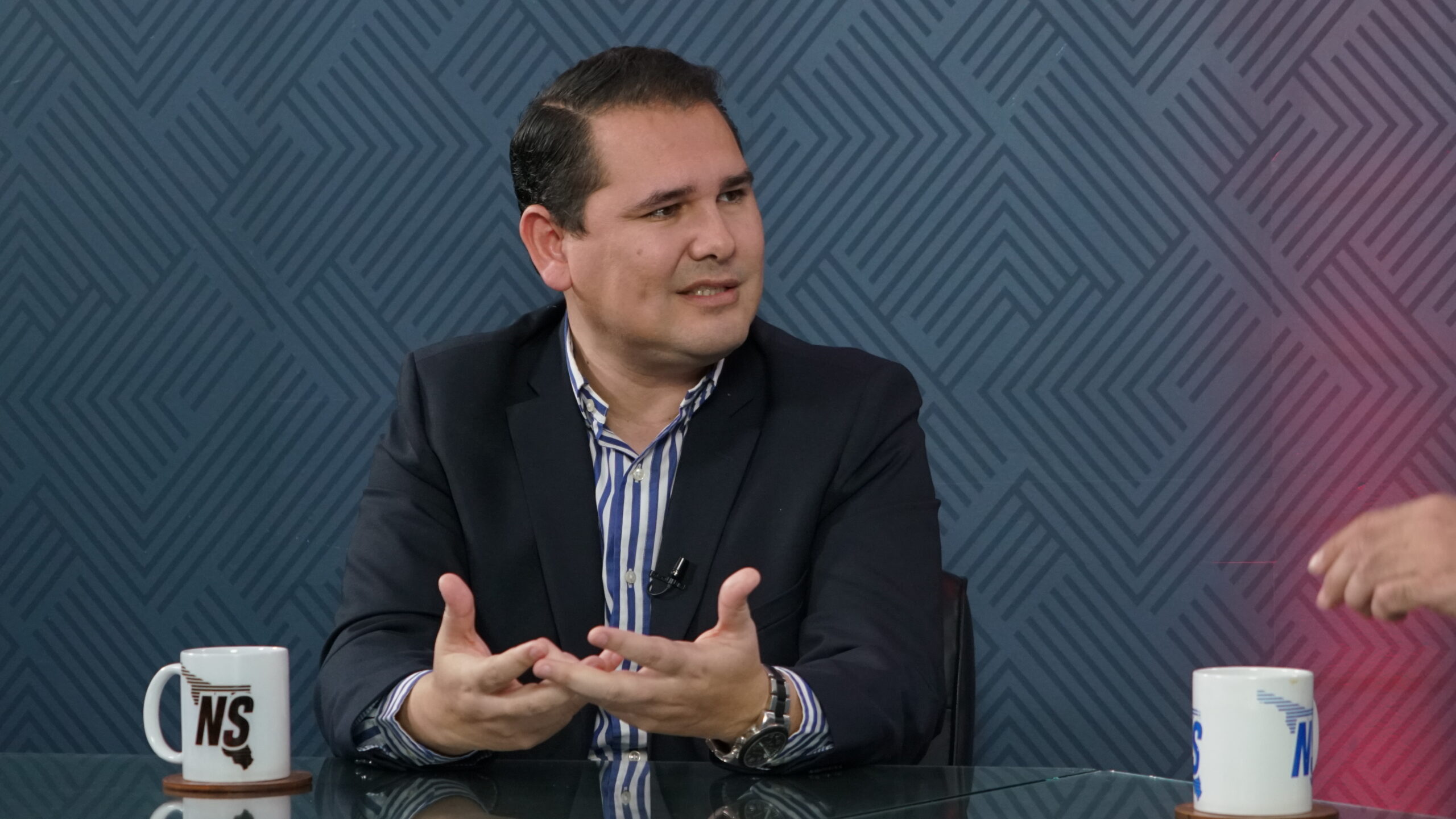 Desde la Secretaría de Gobierno mi trabajo es la conducción política y la gobernabilidad del estado: Adolfo Salazar Razo Desde la Secretaría de Gobierno mi trabajo es la conducción política y la gobernabilidad del estado: Adolfo Salazar Razo