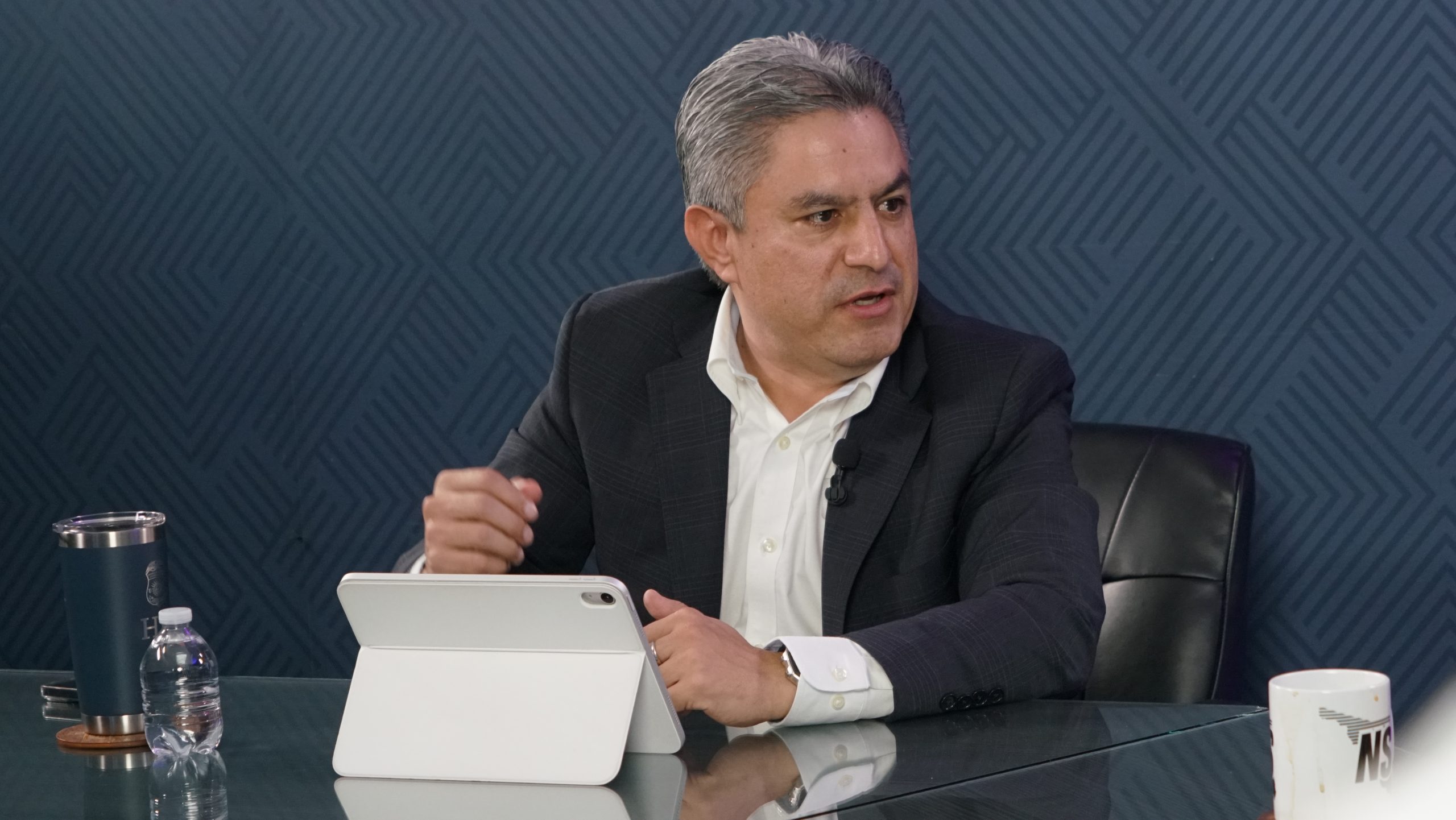 La política laboral del Gobernador es garantizar un estado facilitador que priorice siempre al trabajador: Francisco Vázquez La política laboral del Gobernador es garantizar un estado facilitador que priorice siempre al trabajador: Francisco Vázquez