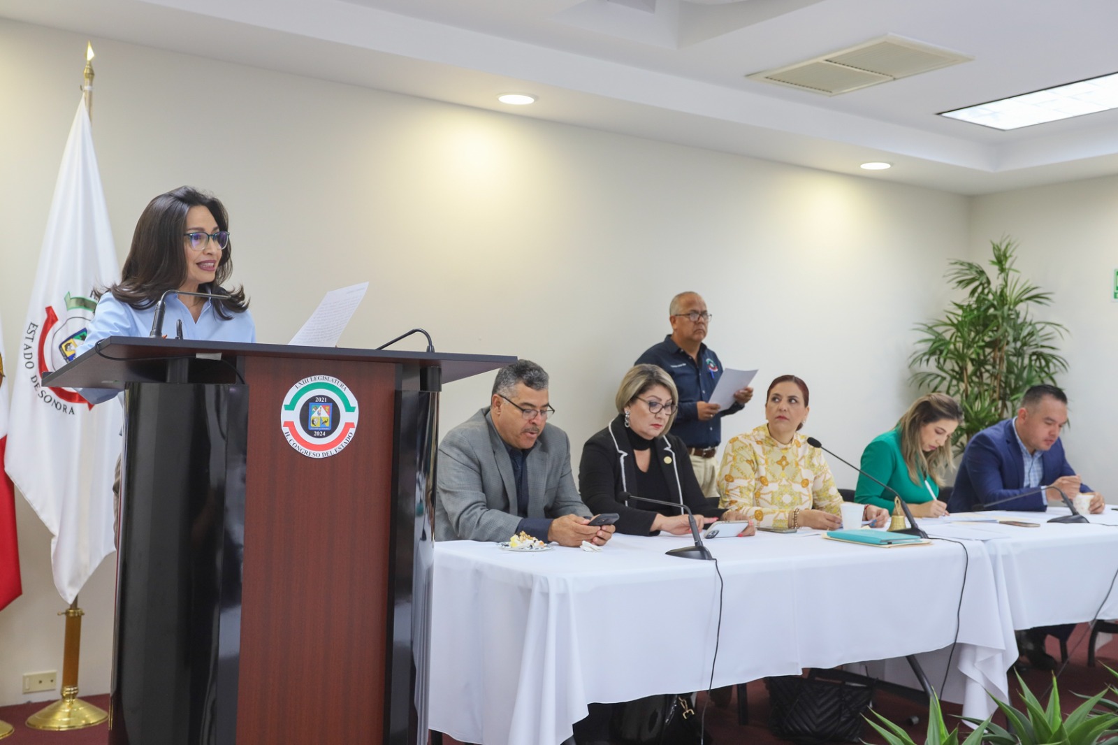 Propone Congreso de Sonora apoyar el talento cívico de niñas y jóvenes sonorenses Propone Congreso de Sonora apoyar el talento cívico de niñas y jóvenes sonorenses