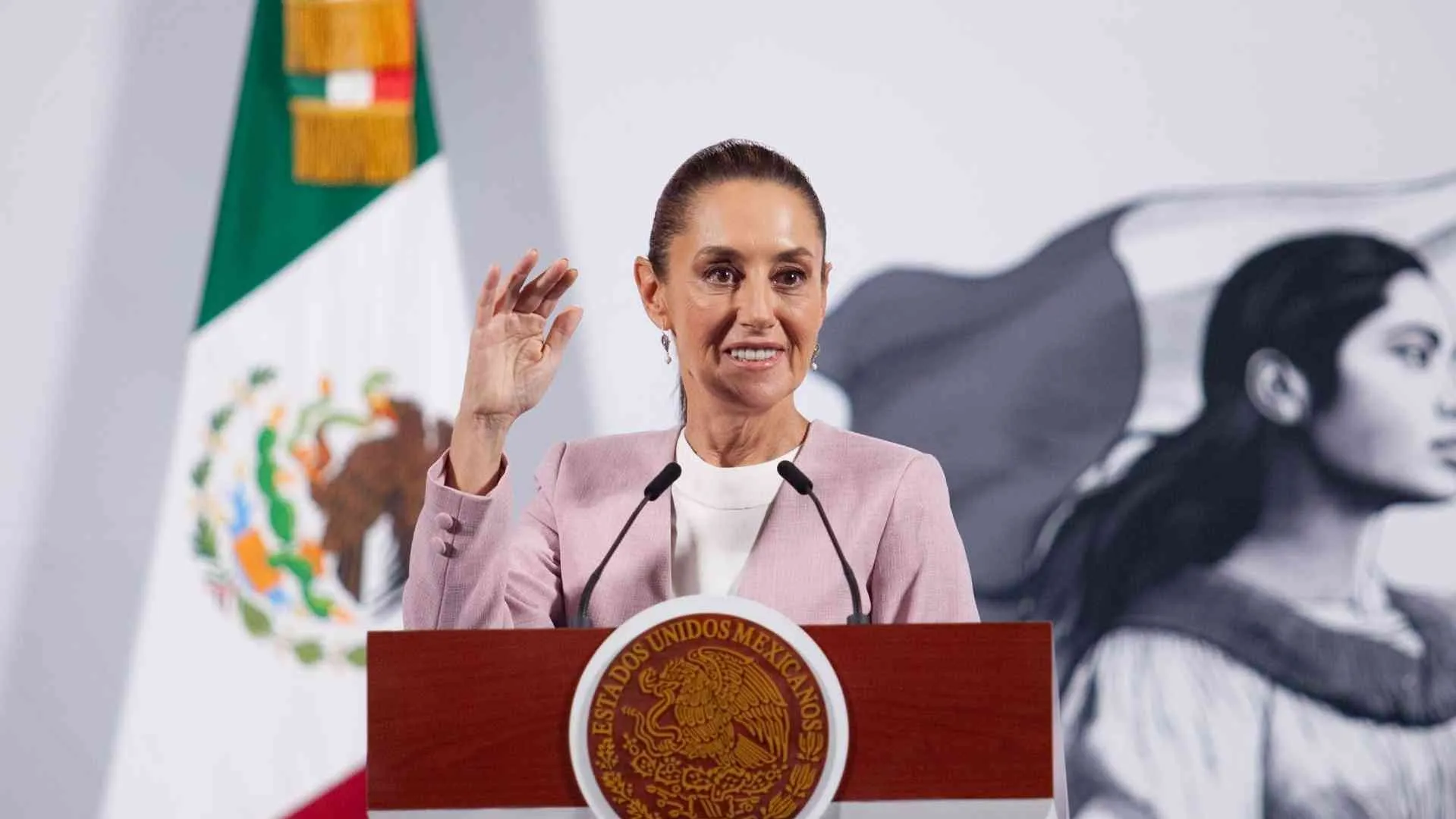 MONITOR | Y aunque el envío es urgente, la carta es sin remitente