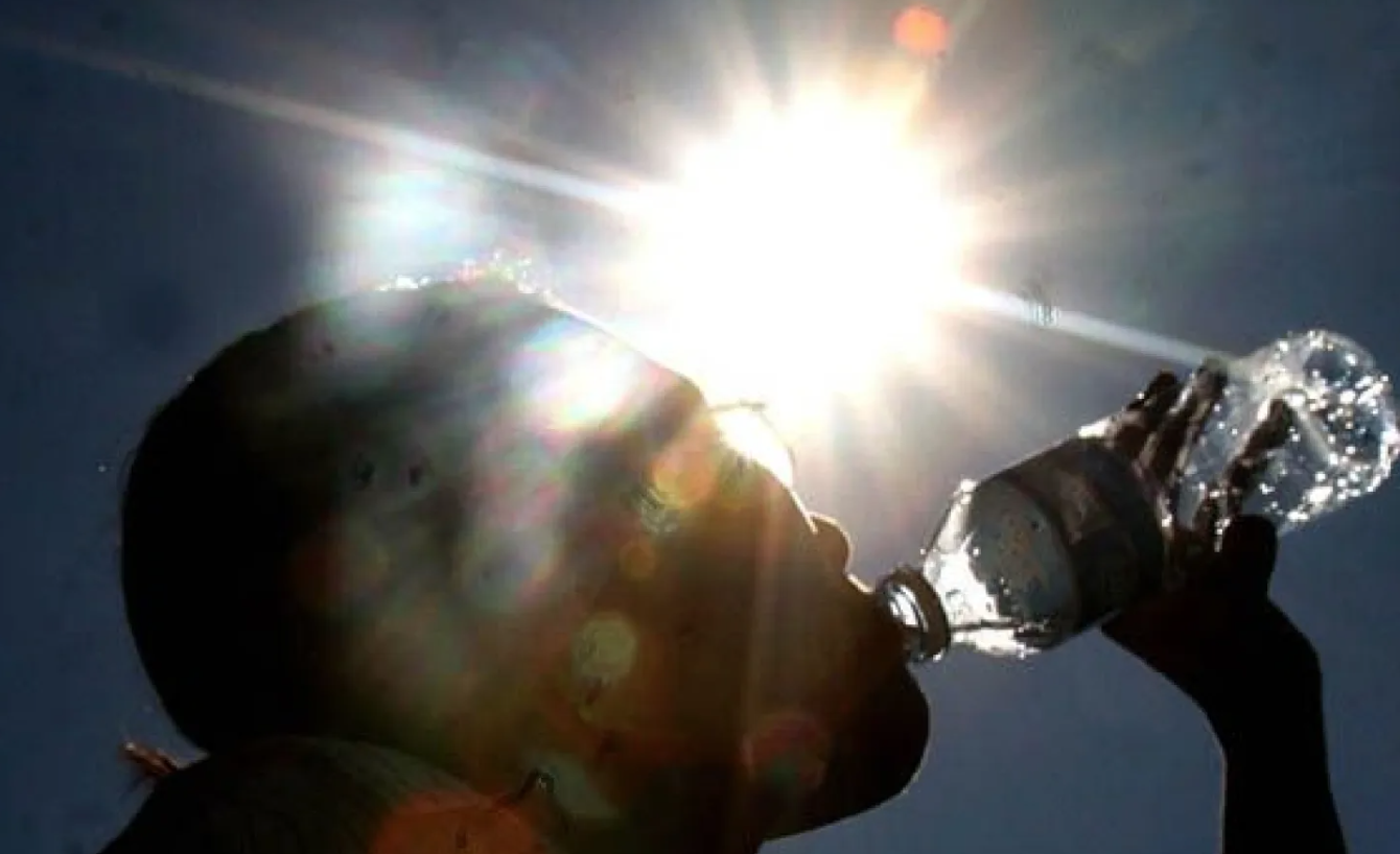 Alerta por calor extremo en Sonora: temperaturas superiores a 45 °C y 38 casos de afectaciones a la salud