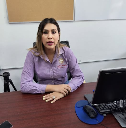 MERCADO POLÍTICO | Trabaja OOMAPAS sin tendencias políticas: Perla Leal