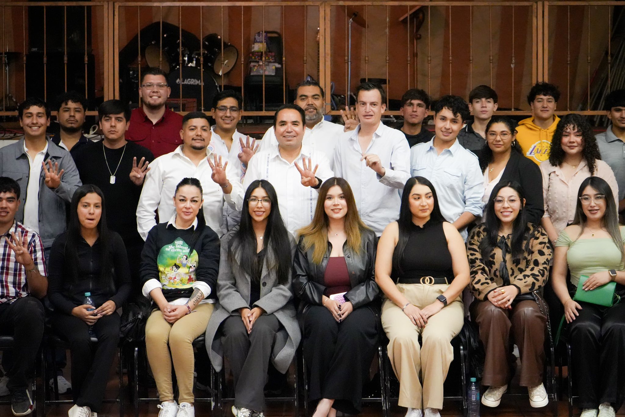 PILAR POLÍTICO | Heriberto Aguilar y la juventud: la nueva cartografía del poder