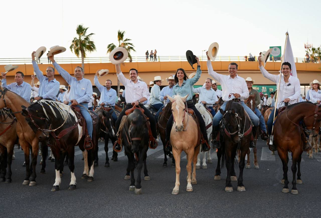 Ramón Flores participa junto a liderazgos del Gobierno de Sonora en la manifestación de la ExpoGan 2026