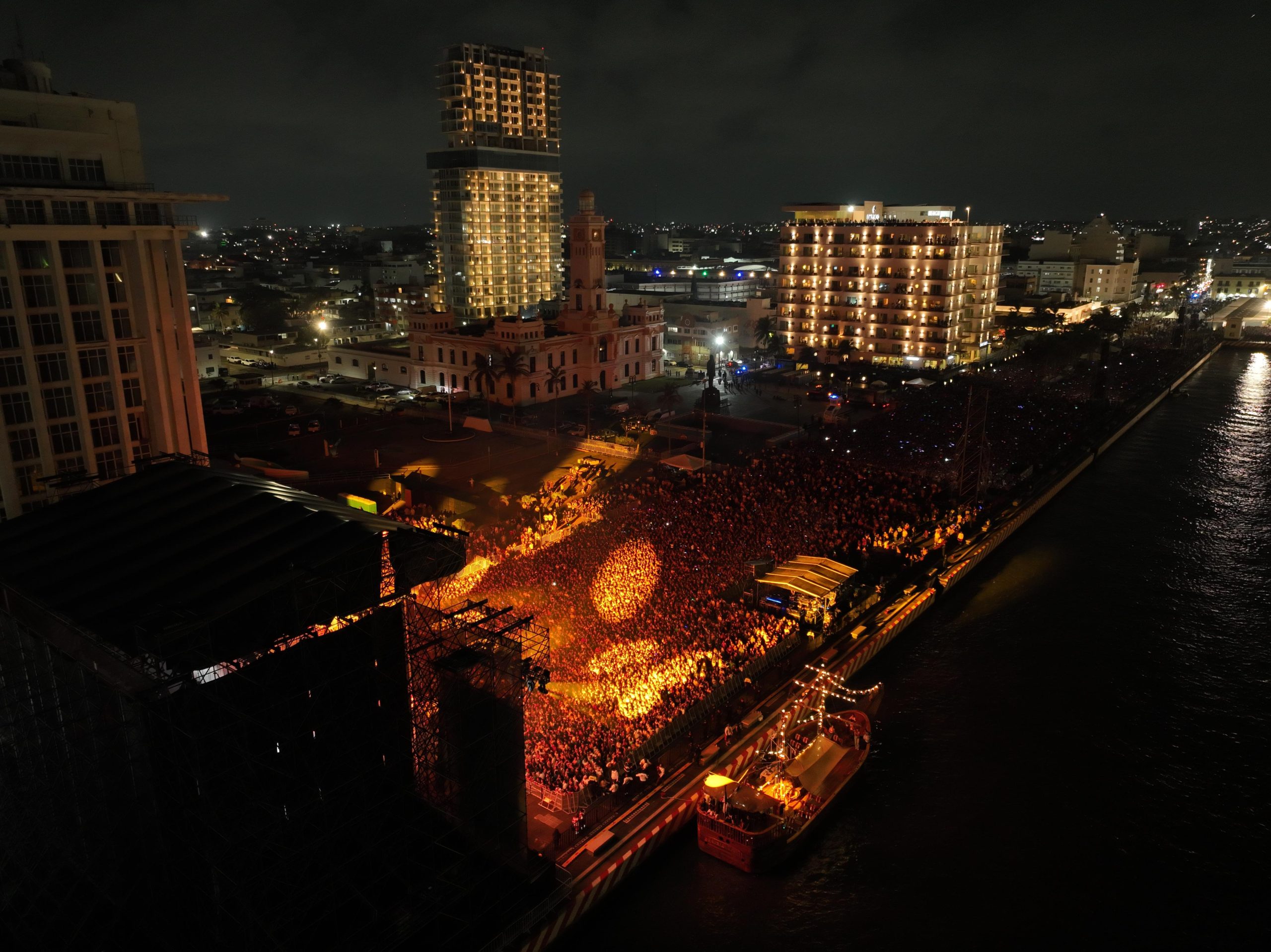 Récord de asistencia: más de 130 mil personas viven el “Festival Puerto Sonoro”, en Veracruz, en el marco del Circuito Nacional de Festivales por la Paz