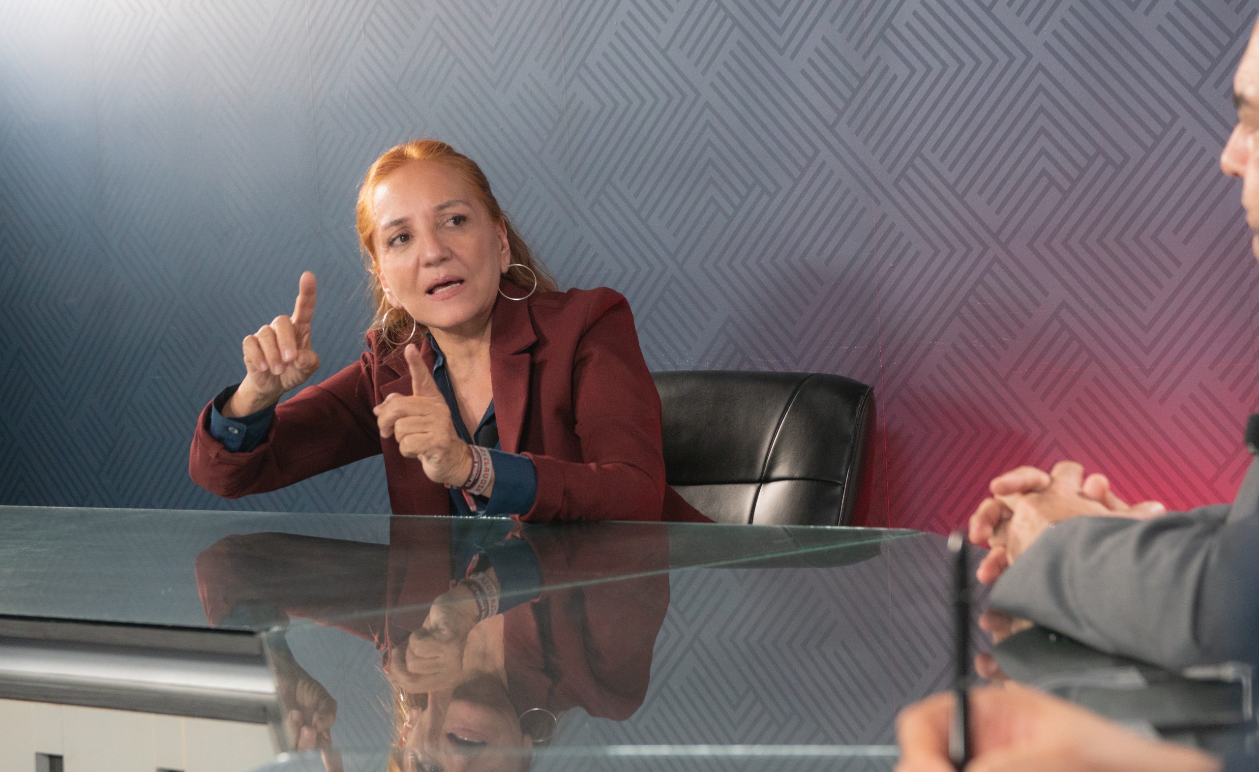 “El piso está parejo en Morena Sonora, cuidaré que cumplan con la convocatoria”: Judith Armenta “El piso está parejo en Morena Sonora, cuidaré que cumplan con la convocatoria”: Judith Armenta