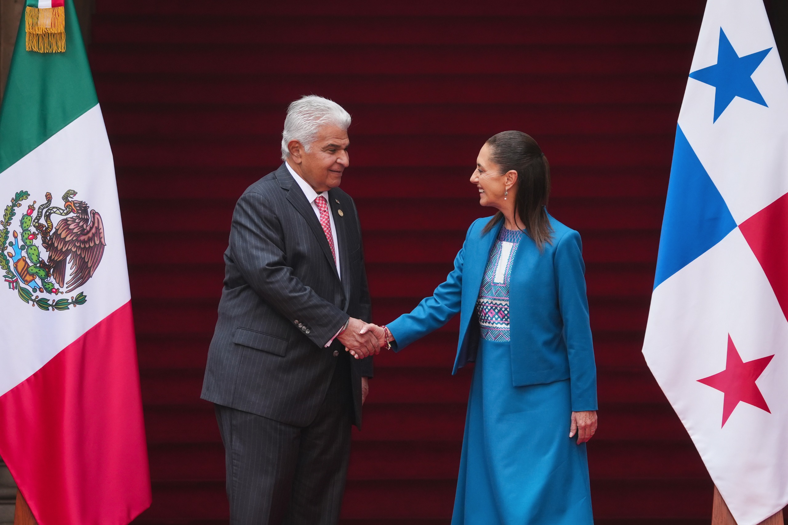 Presidenta Claudia Sheinbaum recibe en Palacio Nacional al presidente de Panamá, José Raúl Mulino Quintero