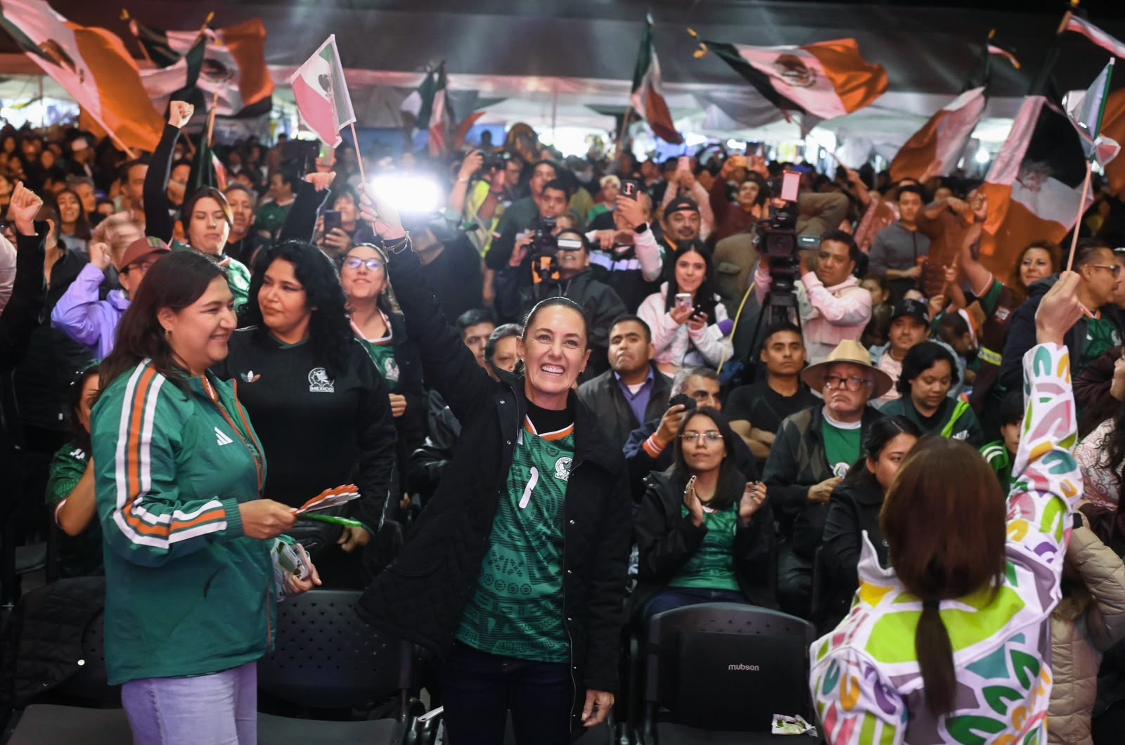Presidenta Claudia Sheinbaum felicita a la Selección Mexicana por su pase a octavos de final en la Copa Mundial FIFA 2026