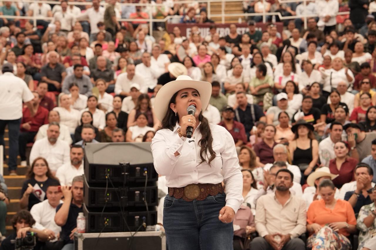 Celida López inicia en Hermosillo etapa de diálogo con la militancia para defender la Transformación y la soberanía en Sonora Celida López inicia en Hermosillo etapa de diálogo con la militancia para defender la Transformación y la soberanía en Sonora