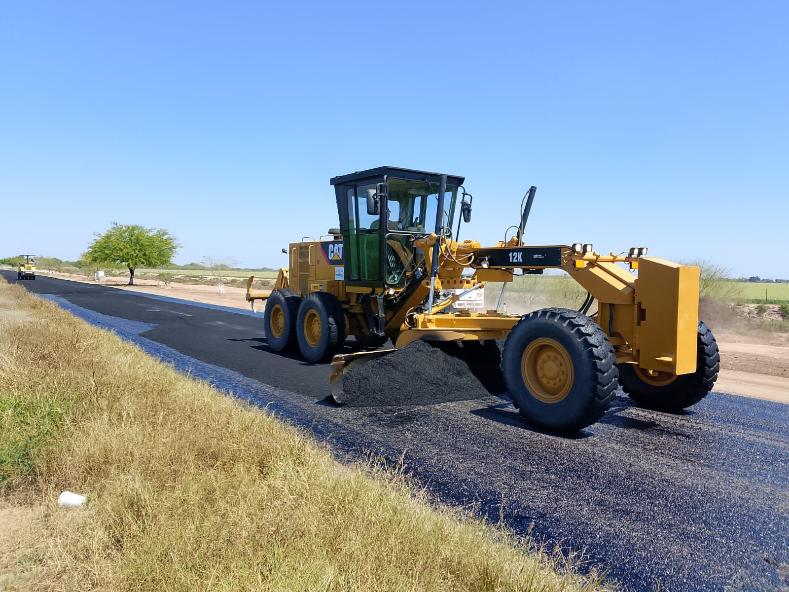 Gobierno de Huatabampo impulsa recarpeteo de la carretera a Huatabampito Gobierno de Huatabampo impulsa recarpeteo de la carretera a Huatabampito