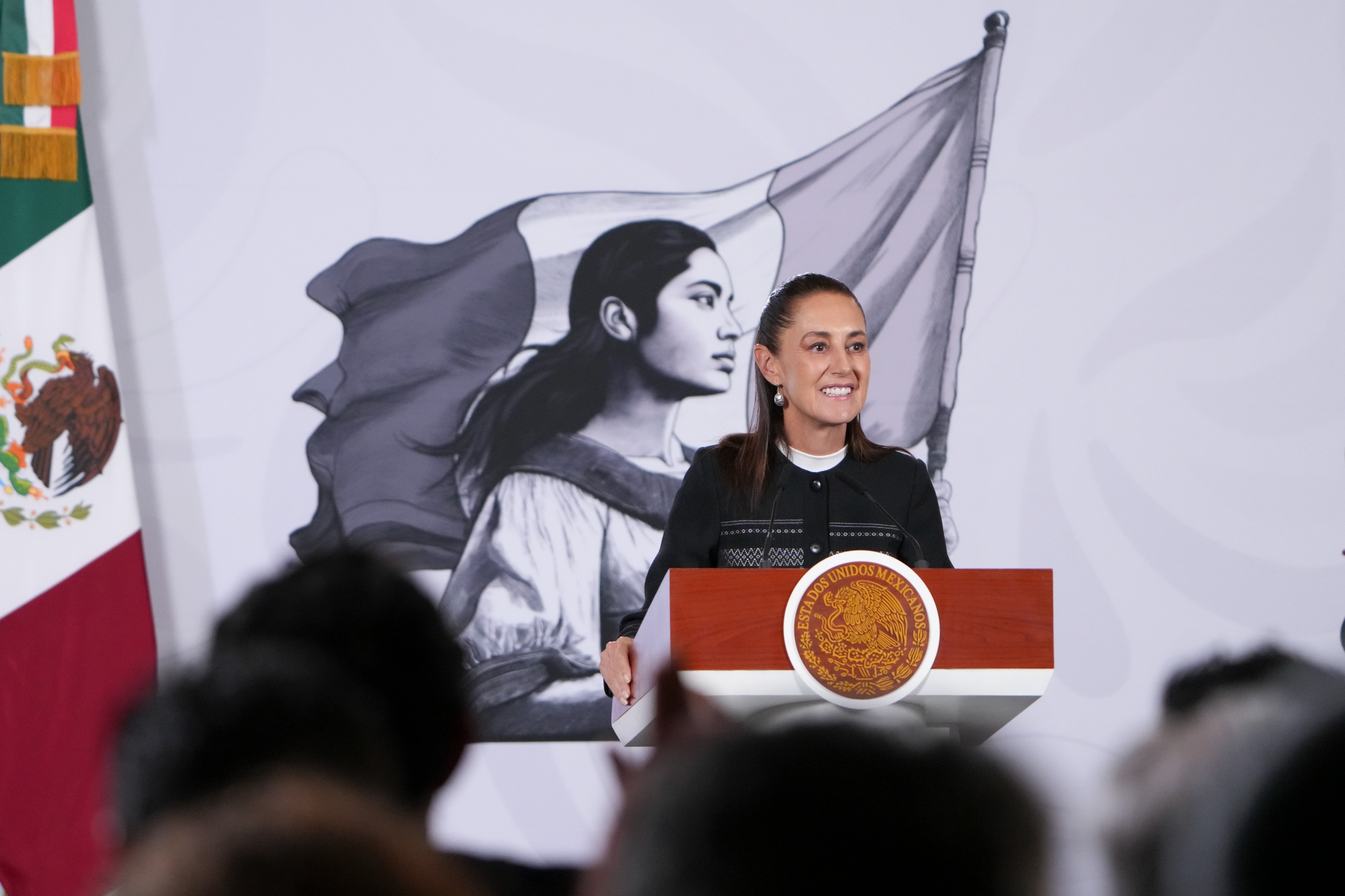 Sheinbaum anuncia aumento de becas a deportistas por récord histórico en Centroamericanos Sheinbaum anuncia aumento de becas a deportistas por récord histórico en Centroamericanos