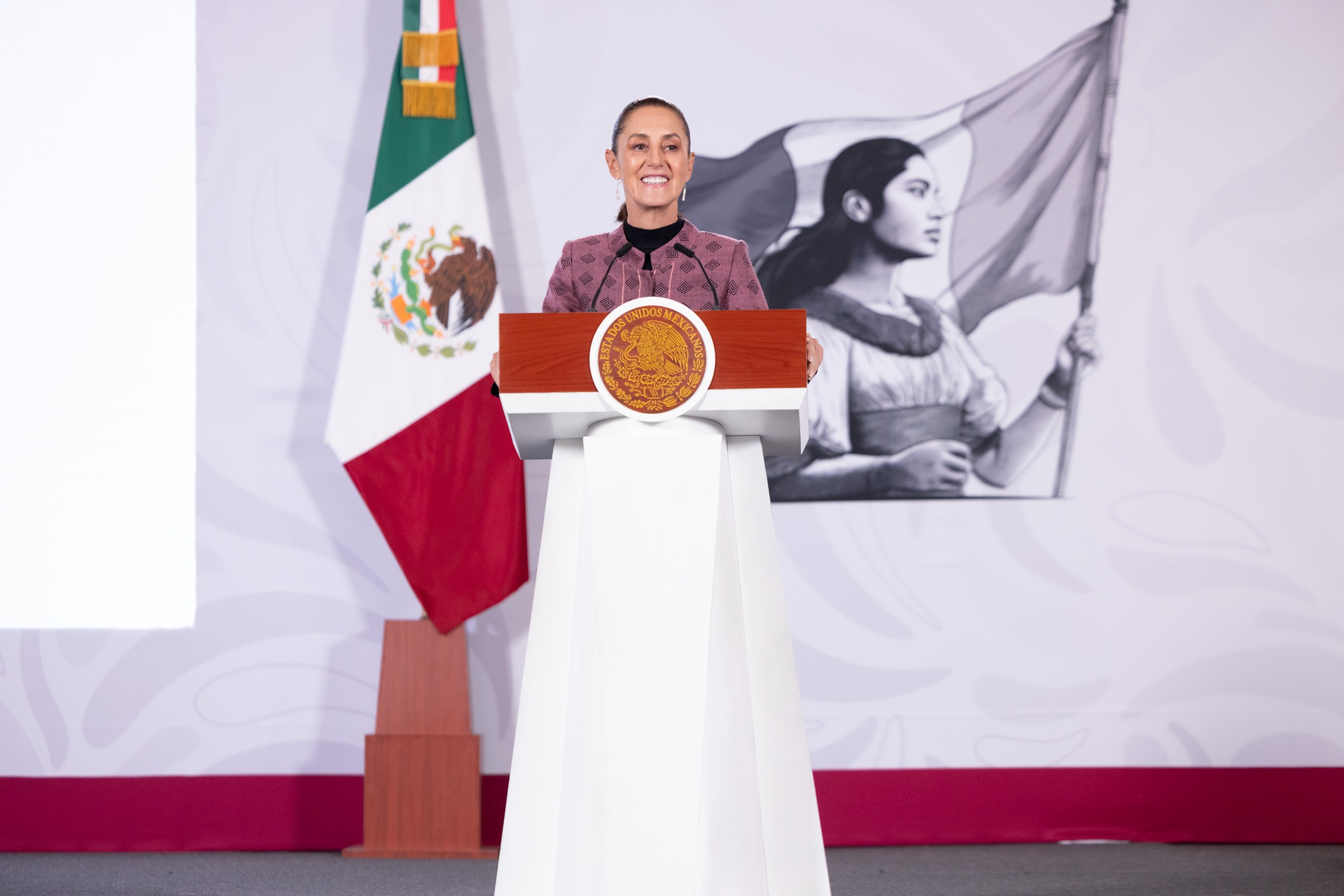 Sheinbaum informa que meta sexenal del Bachillerato Nacional se duplicará a 400 mil nuevos lugares Sheinbaum informa que meta sexenal del Bachillerato Nacional se duplicará a 400 mil nuevos lugares